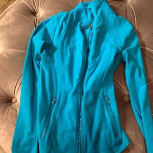 Lululemon Define jacket size 6